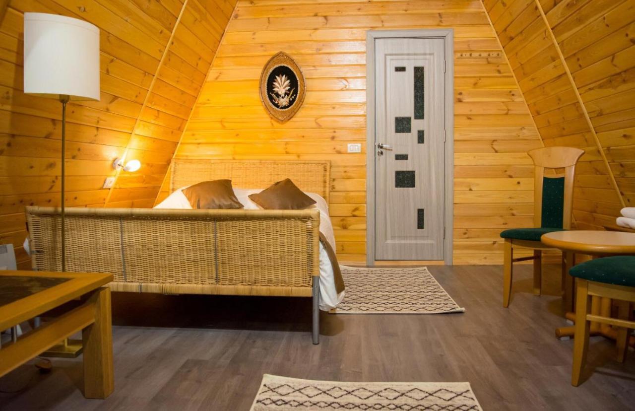 Casute Din Lemn Hotel Jiblea Veche Екстериор снимка