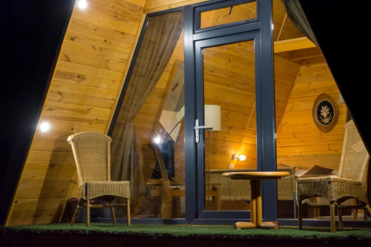 Casute Din Lemn Hotel Jiblea Veche Екстериор снимка
